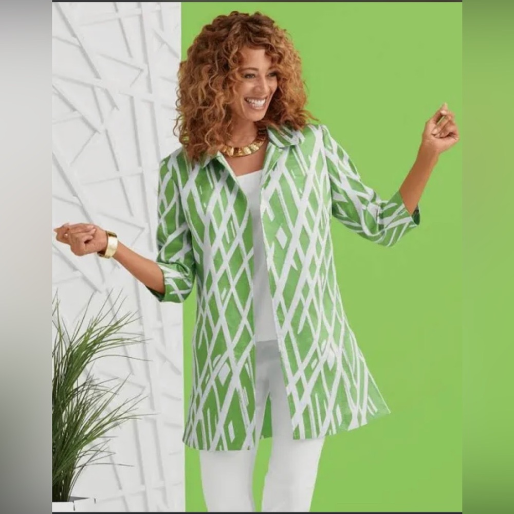The Look Open Front Textured Lattice Look Coat Green Apple & White Small NWOT